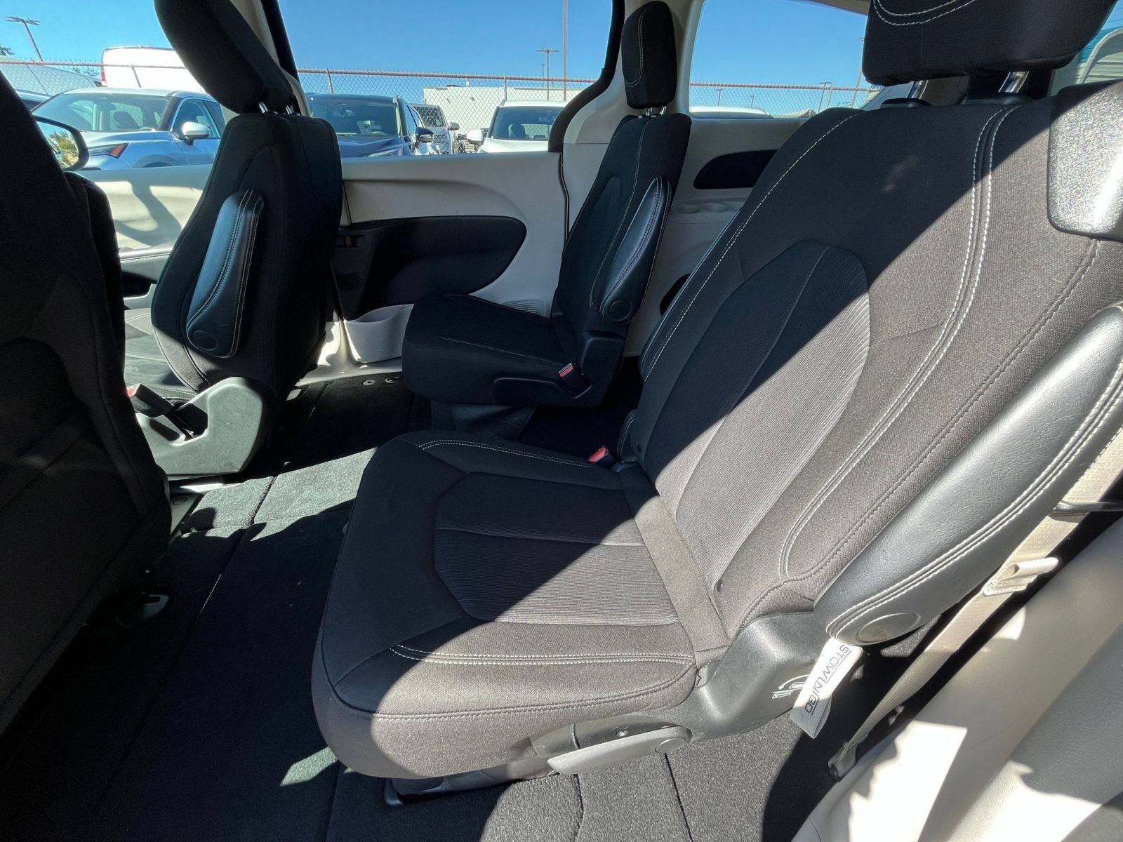 Used 2024 Chrysler Voyager LX FWD image 27