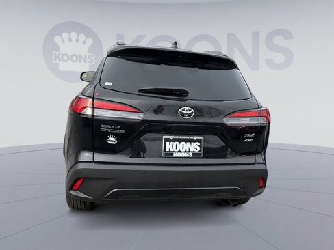 New 2026 Toyota Corolla Cross XLE image 5