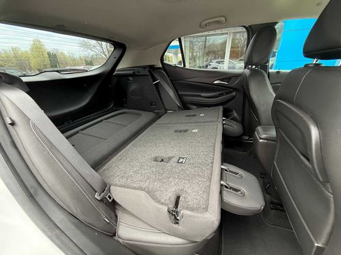 Used 2023 Buick Encore GX Preferred image 33