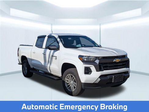 Used 2026 Chevrolet Colorado LT RWD image 6
