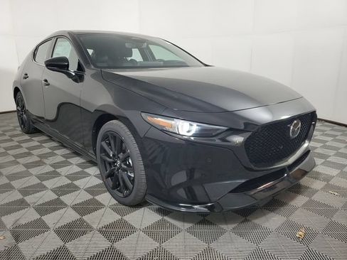 New 2026 MAZDA MAZDA3 Hatchback w/Premium Plus Pkg AWD/4WD image 3