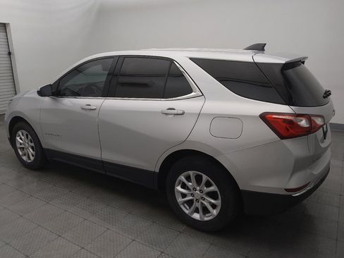 Used 2020 Chevrolet Equinox LT FWD image 3