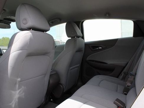 Used 2024 Chevrolet Malibu LS w/ Driver Confidence Package FWD image 14