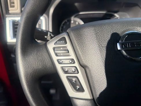 Certified 2021 Nissan Titan SV image 28