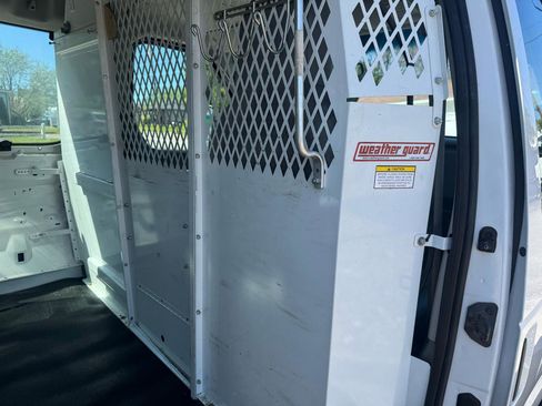 Used 2012 Ford E-250 and Econoline 250 w/ Insulation Pkg RWD image 22