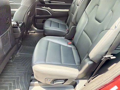 Used 2023 Kia Telluride S FWD image 26