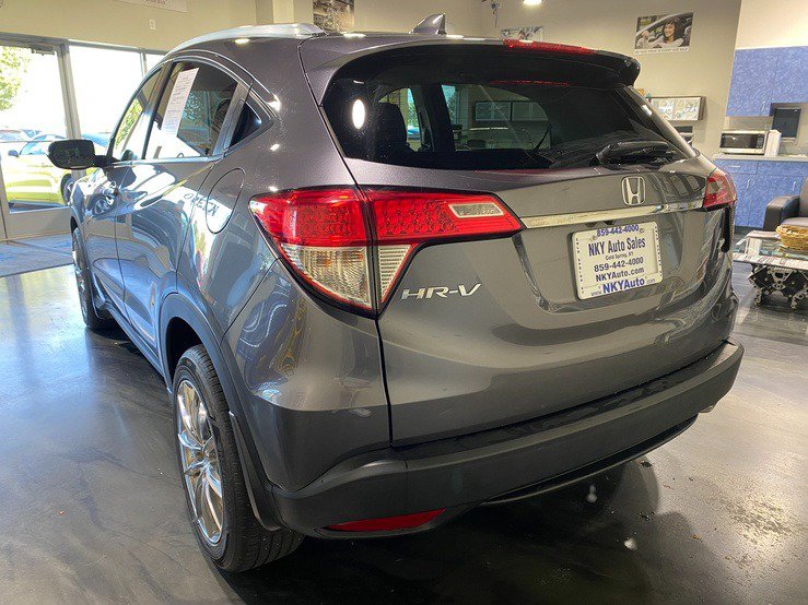 Used 2021 Honda HR-V EX image 5