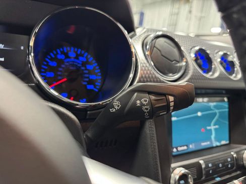 Used 2017 Ford Mustang GT Premium w/ GT Performance Package image 7