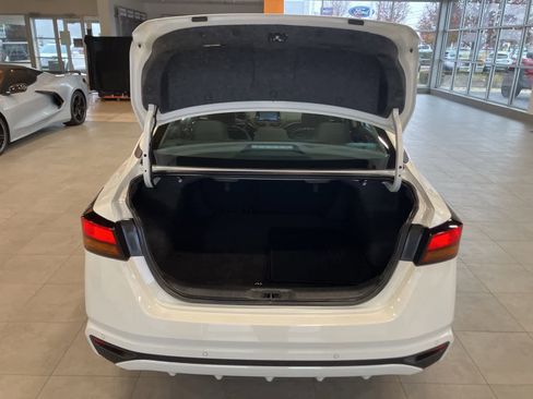 Used 2025 Nissan Altima 2.5 SV image 25