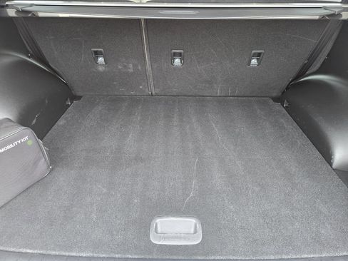 Certified 2022 Kia Sportage EX FWD image 32