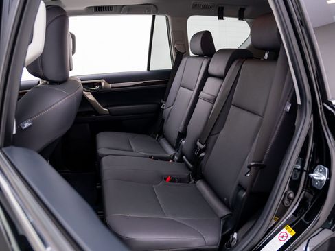 Used 2019 Lexus GX 460 Premium AWD/4WD image 17