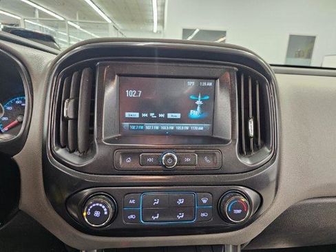 Used 2018 Chevrolet Colorado W/T w/ WT Convenience Package image 15