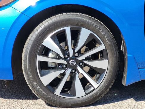 Certified 2024 Nissan Sentra SV w/ SV Premium Package image 7