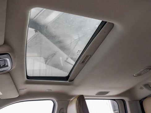 Used 2024 RAM 2500 Limited w/ Safety Group image 22