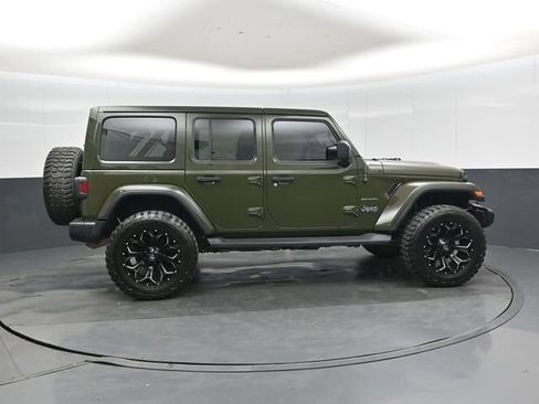 Used 2021 Jeep Wrangler Unlimited Sahara w/ Uconnect 4C Nav & Sound Group image 2