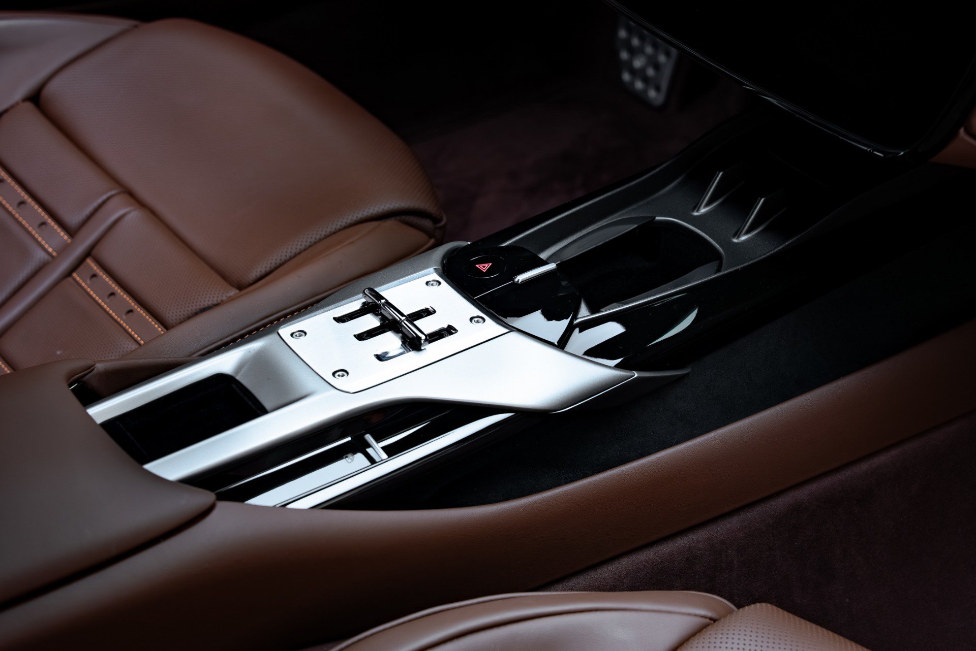 Used 2025 Ferrari 12Cilindri RWD image 41