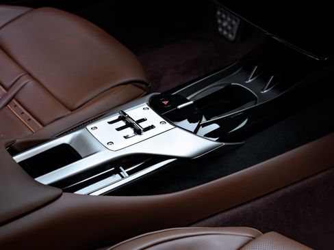 Used 2025 Ferrari 12Cilindri RWD image 41