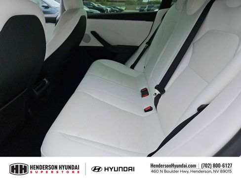 Used 2025 Tesla Model 3 Long Range RWD image 17