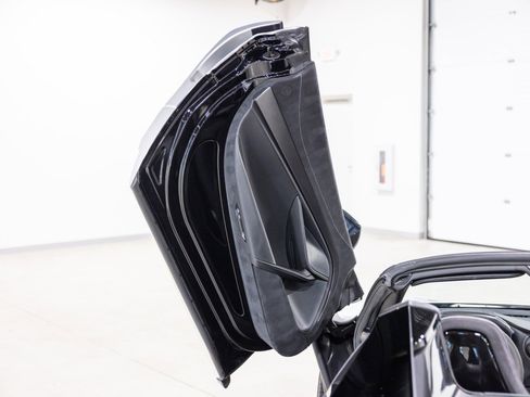 Used 2020 McLaren 720S Performance image 25