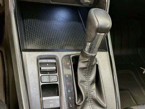 Used 2024 Honda CR-V EX image 24