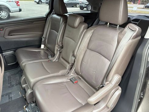 Used 2019 Honda Odyssey Elite image 14