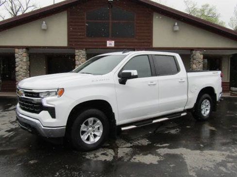 Used 2024 Chevrolet Silverado 1500 LT w/ Work Truck Package AWD/4WD image 2