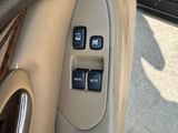 Used 2006 Lexus SC 430 Convertible image 6