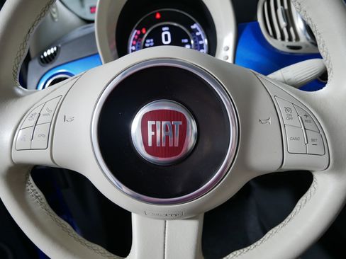 Used 2019 FIAT 500 Pop FWD image 25