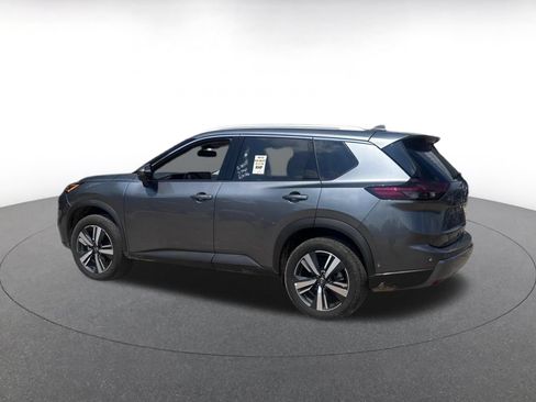 Used 2026 Nissan Rogue SL AWD/4WD image 18