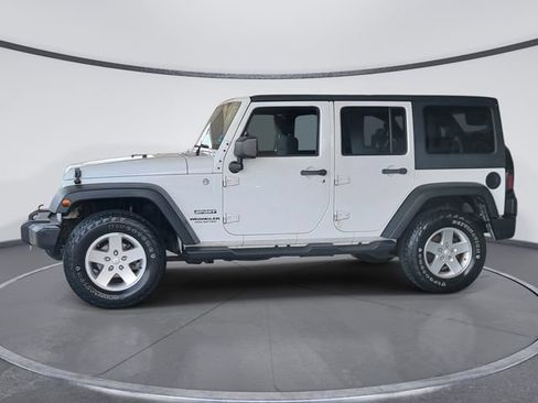 Used 2012 Jeep Wrangler Unlimited Sport AWD/4WD image 6