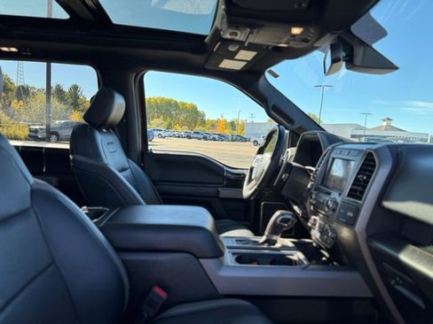 Used 2018 Ford F150 Raptor w/ Equipment Group 802A Luxury image 15