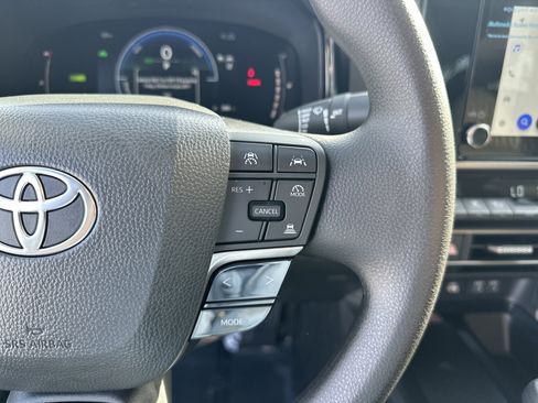 Certified 2025 Toyota Camry LE image 20