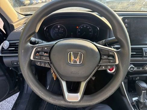Used 2020 Honda Accord EX image 9
