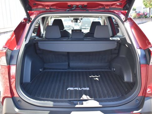 Certified 2025 Toyota RAV4 XLE w/ Convenience Package AWD/4WD image 20