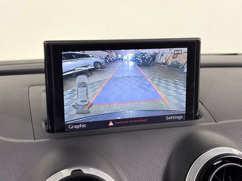 Used 2016 Audi A3 e-tron Premium w/ Audi MMI Navigation Plus FWD image 16