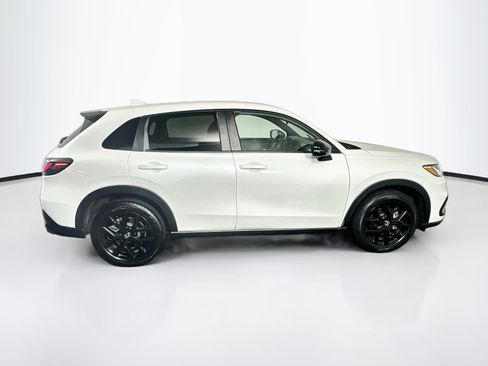 Used 2023 Honda HR-V Sport image 10