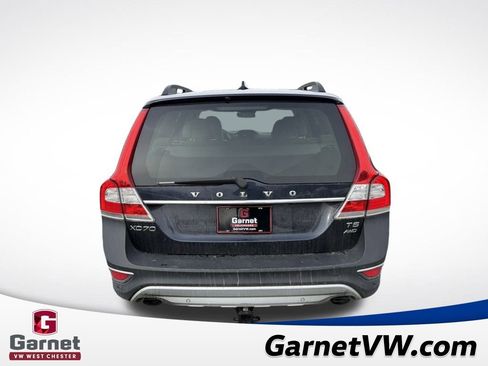 Used 2016 Volvo XC70 T5 Premier w/ Protection Package image 4