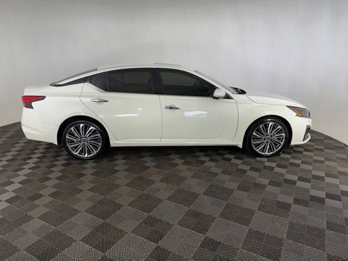 Certified 2024 Nissan Altima 2.5 SL FWD image 4