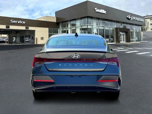 New 2026 Hyundai Elantra SEL Sport Premium FWD image 6