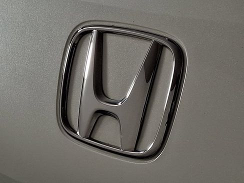 Used 2024 Honda HR-V EX-L image 31