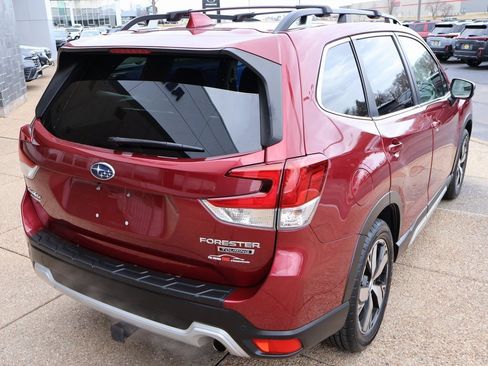 Used 2020 Subaru Forester Touring image 6