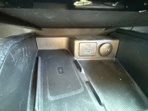 Used 2023 Ford Escape Active w/ Tech Pack #2 AWD/4WD image 22