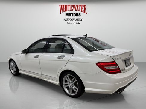 Used 2014 Mercedes-Benz C 300 4MATIC Sedan image 2