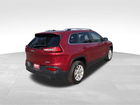 Used 2016 Jeep Cherokee Latitude w/ Safety/Convenience Group image 5