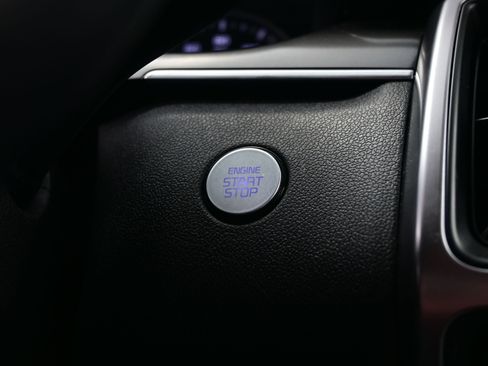 Used 2023 Kia Sorento S FWD image 25
