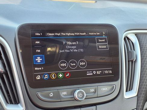 Used 2024 Chevrolet Malibu LT image 8