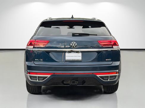 Used 2021 Volkswagen Atlas Cross Sport SEL Premium R-Line AWD/4WD image 4