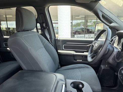 Used 2026 RAM 2500 Big Horn AWD/4WD image 10