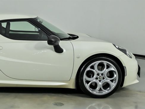 Used 2016 Alfa Romeo 4C Coupe w/ Coupe Track Package 1 RWD image 12