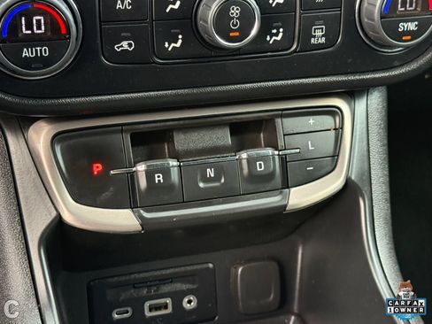 Used 2023 GMC Terrain Denali AWD/4WD image 23